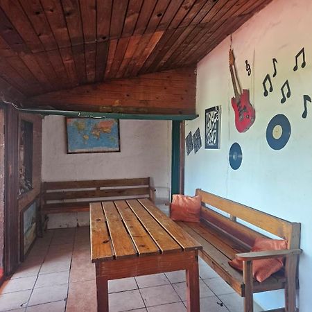 Eagles Nest Hostel Plus Self Catering Private Units Coffee Bay Eksteriør bilde