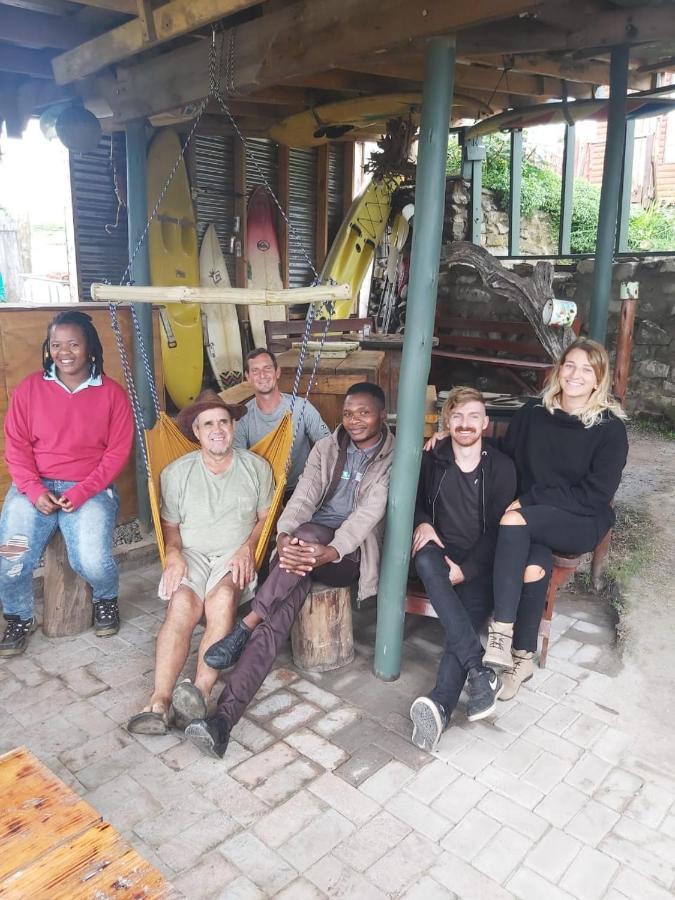 Eagles Nest Hostel Plus Self Catering Private Units Coffee Bay Eksteriør bilde