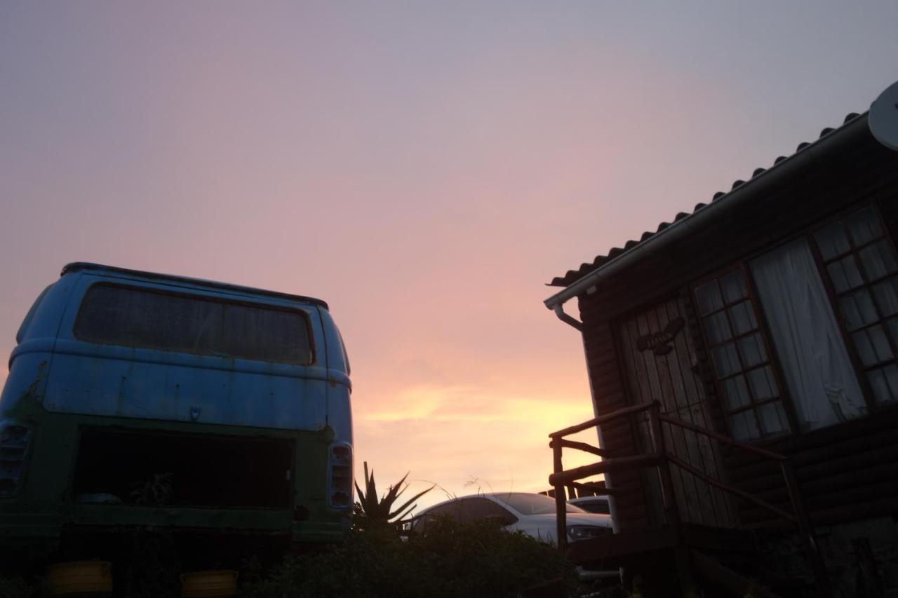 Eagles Nest Hostel Plus Self Catering Private Units Coffee Bay Eksteriør bilde